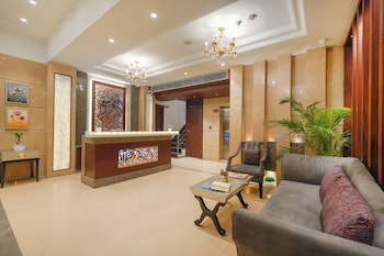 blusalzz select city centre near golden temple