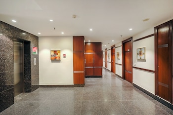 blusalzz select city centre near golden temple