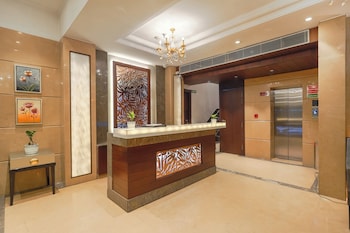 blusalzz select city centre near golden temple