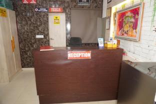 Hotel Silver Inn,,3 star