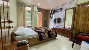 Rikya Retreat,,5 star