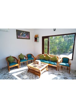 Blue River Resort,,2 star