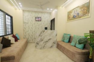 Hotel Ujjain Dwarka Palace,,2 star