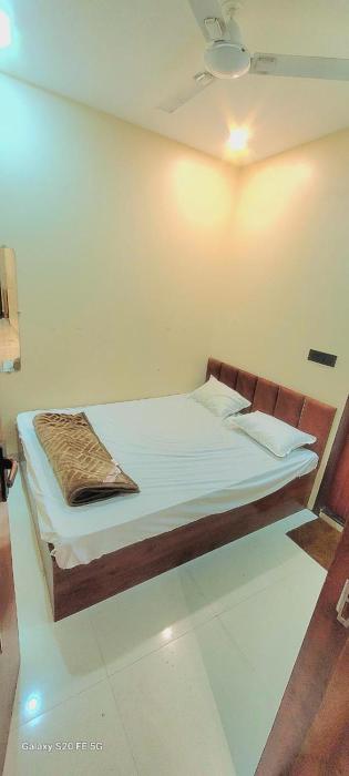 hotel ujjain dwarka palace