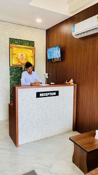 hotel anand palace and restaurant