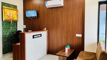 hotel anand palace and restaurant