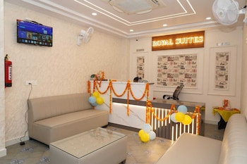 Hotel Royal Suites,,3 star