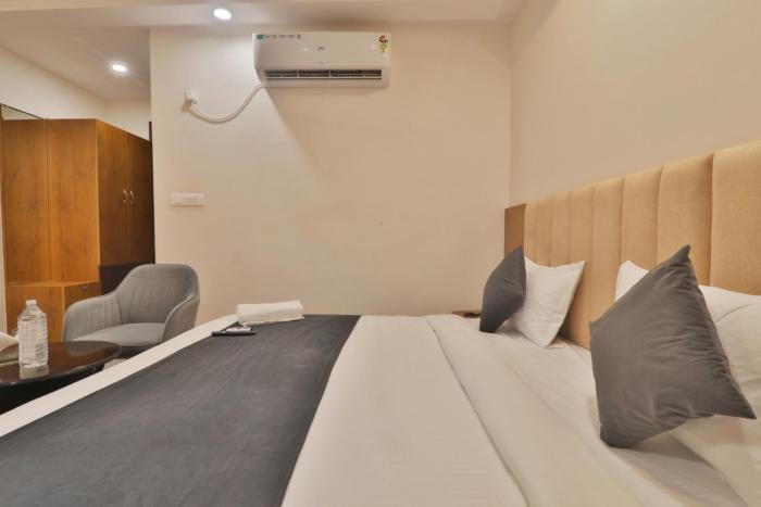 hotel royal suites