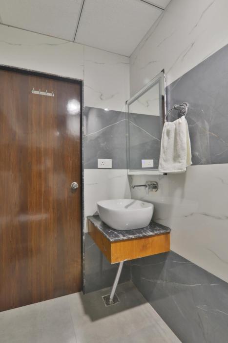 hotel royal suites