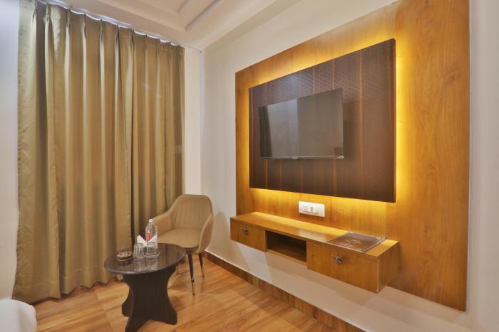 hotel royal suites