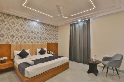 hotel royal suites