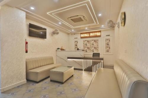 hotel royal suites