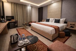 opo horizon surbhi grant khatu shyam