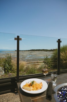 bayside resort ascend hotel collection