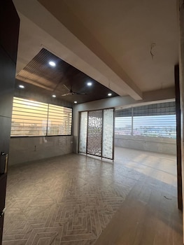 Sukoon Grandeur,,3 star