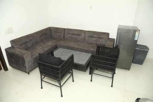 flourish stay saket near max hospital