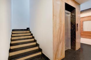 super townhouse oak science gallery bengaluru formerly blue ocean residency