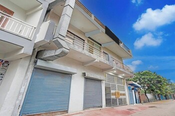 hotel heaven peacock noida