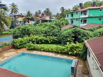 Aqua Bella Resort,,3 star