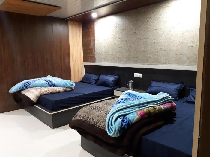 hotel kuber palace badrinath