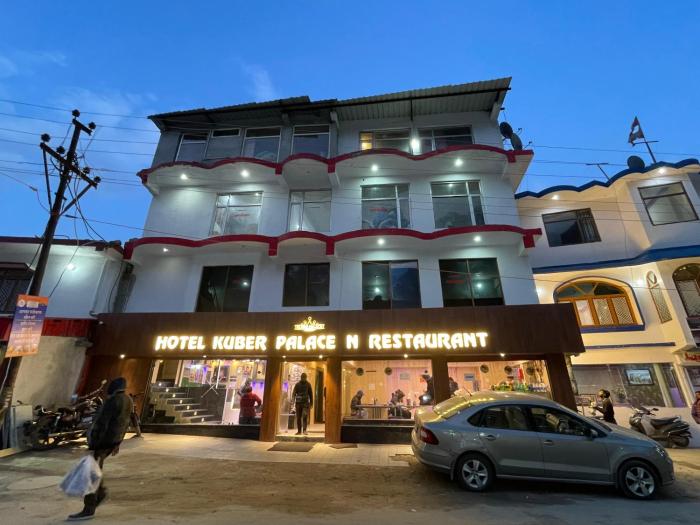 hotel kuber palace badrinath