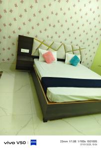 pushpanjali grand inn