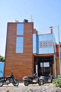 pushpanjali grand inn