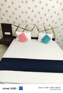 pushpanjali grand inn