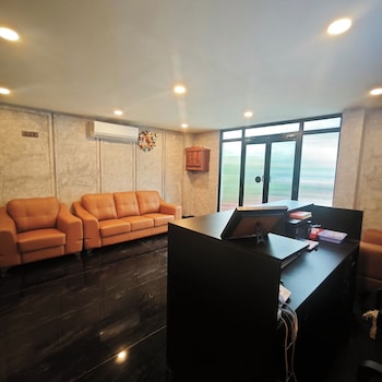 Stayz Royale - Lb Nagar,,3 star