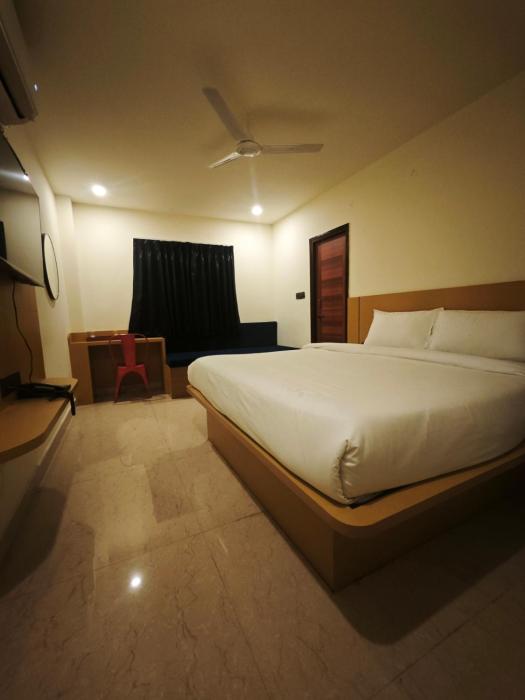 stayz royale lb nagar