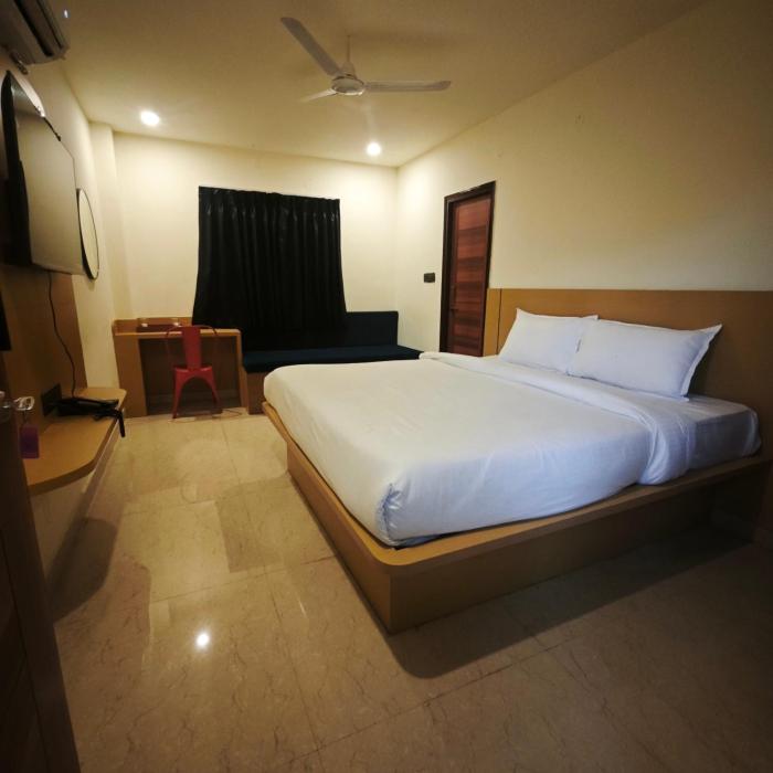 stayz royale lb nagar