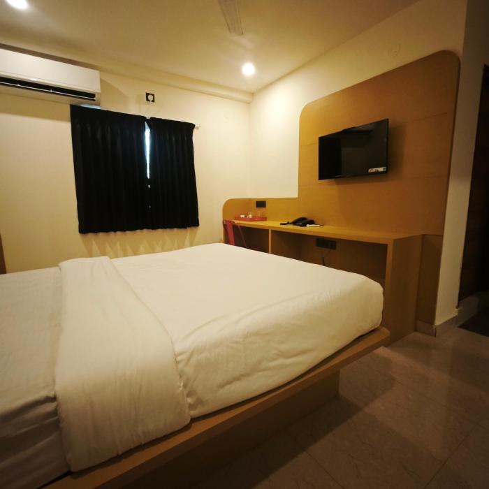 stayz royale lb nagar