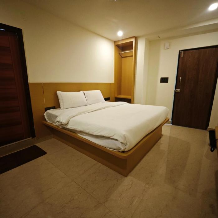 stayz royale lb nagar
