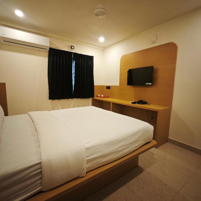 stayz royale lb nagar