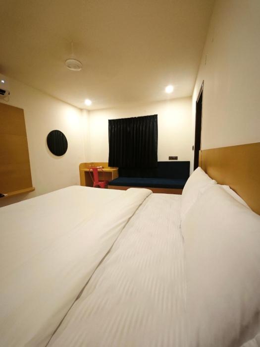 stayz royale lb nagar