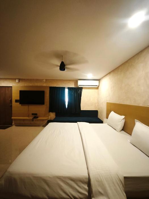 stayz royale lb nagar