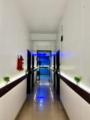 nirvis grand