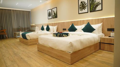 q nest by quadrillion hotels lansdowne