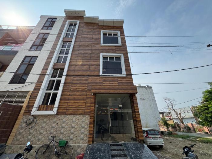 hotel vrinda orchid inn