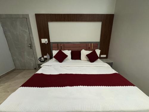 hotel vrinda orchid inn