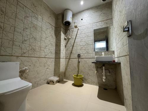 hotel vrinda orchid inn