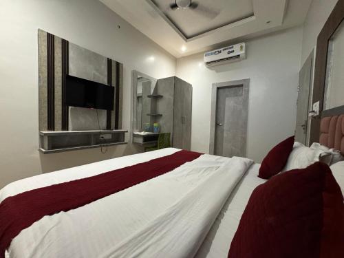 hotel vrinda orchid inn