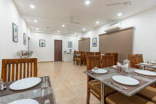 treebo flora embassy