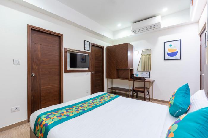 treebo flora embassy