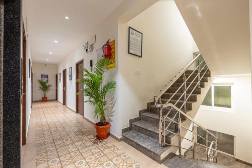 treebo flora embassy