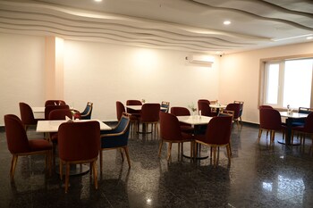 Pipul Ocean View Resort,,3 star