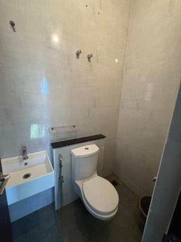 mercury duplex villa