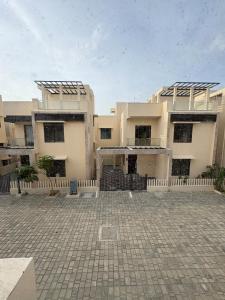 mercury duplex villa