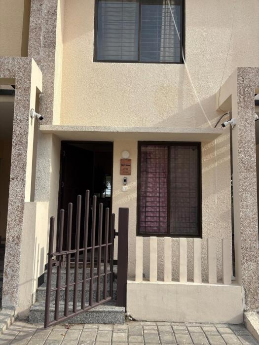 mercury duplex villa