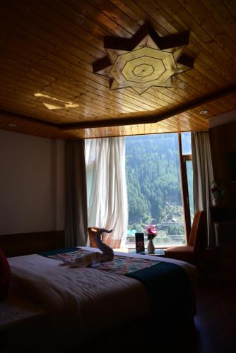 mystic manali